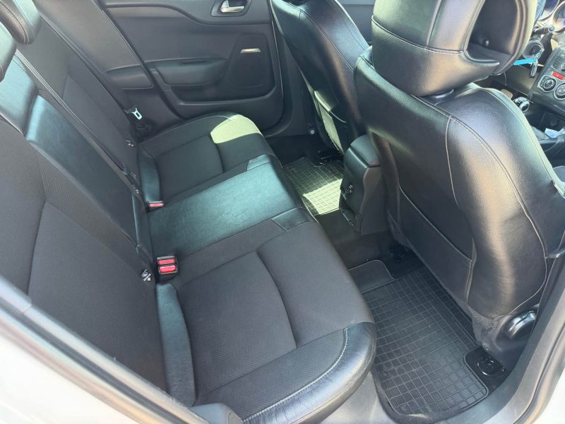 CITROEN DS4 1.6 E-HDI 110CH SO CHIC GARANTIE 