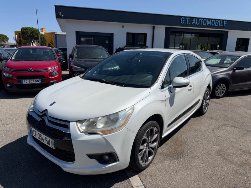CITROEN DS4 1.6 E-HDI 110CH SO CHIC GARANTIE 