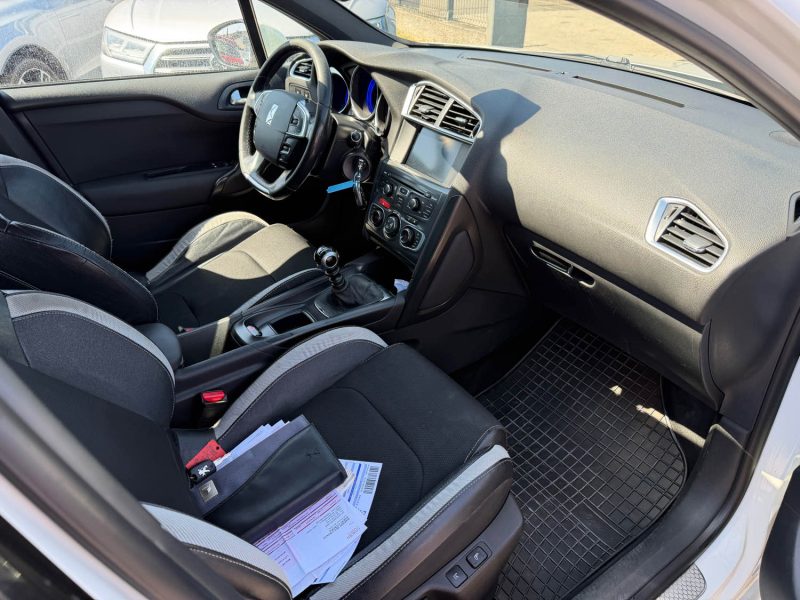 CITROEN DS4 1.6 E-HDI 110CH SO CHIC GARANTIE 