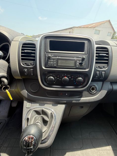 RENAULT TRAFIC L2H1 1300 1.6 DCI 125 GRAND CONFORT 