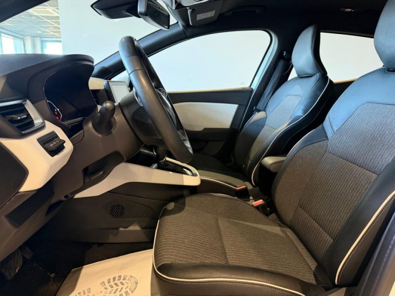 RENAULT CLIO 5 1.6 E-TECH 140 INTENS / PACK CITY 