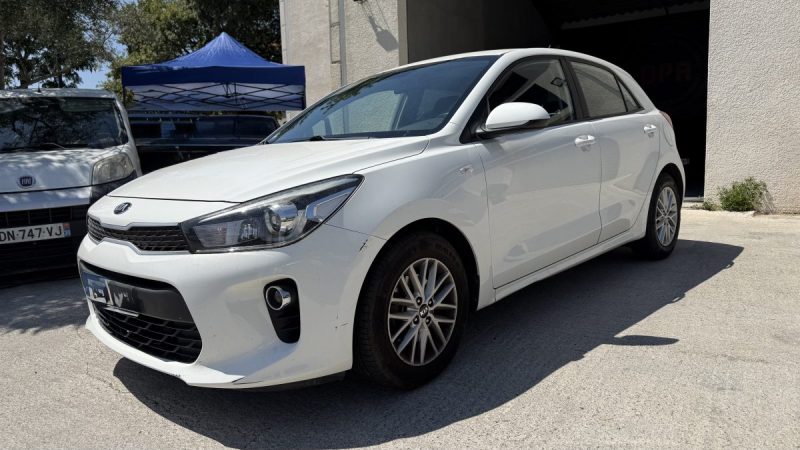 KIA RIO IV 1.0 T-GDI 100 ACTIVE 2019 / PREMIERE MAIN