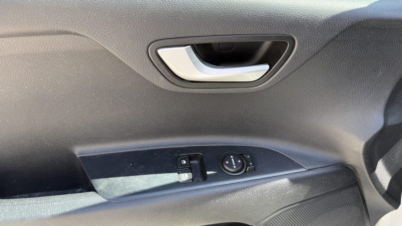 KIA RIO IV 1.0 T-GDI 100 ACTIVE 2019 / PREMIERE MAIN