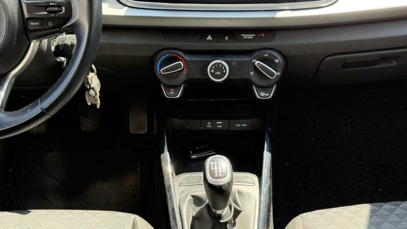 KIA RIO IV 1.0 T-GDI 100 ACTIVE 2019 / PREMIERE MAIN