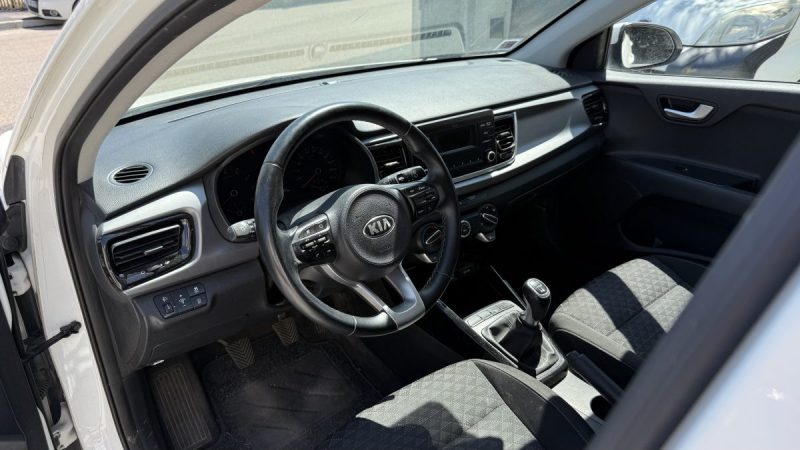 KIA RIO IV 1.0 T-GDI 100 ACTIVE 2019 / PREMIERE MAIN
