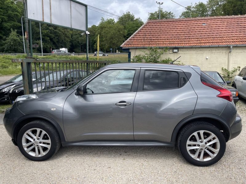 NISSAN JUKE NA46004 2011