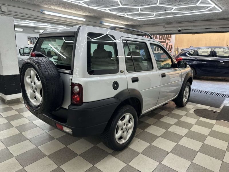 LAND ROVER FREELANDER 2.0 TD4 SE