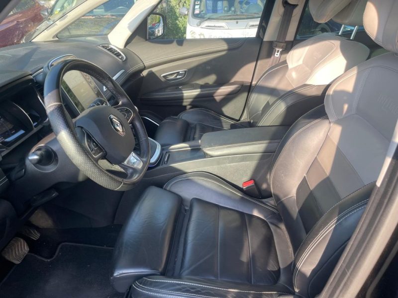 RENAULT GRAND SCENIC IV 1.6 DCI 160 INITIALE PARIS EDC