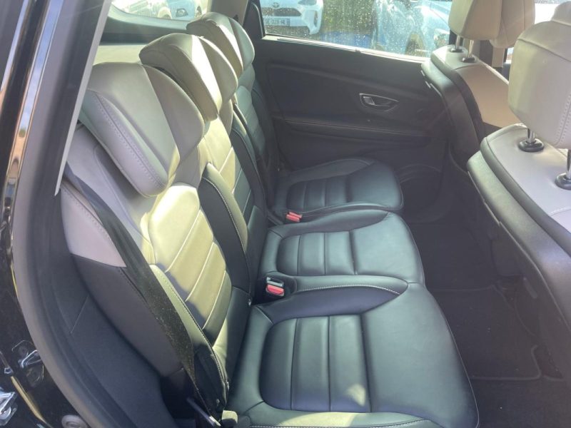 RENAULT GRAND SCENIC IV 1.6 DCI 160 INITIALE PARIS EDC