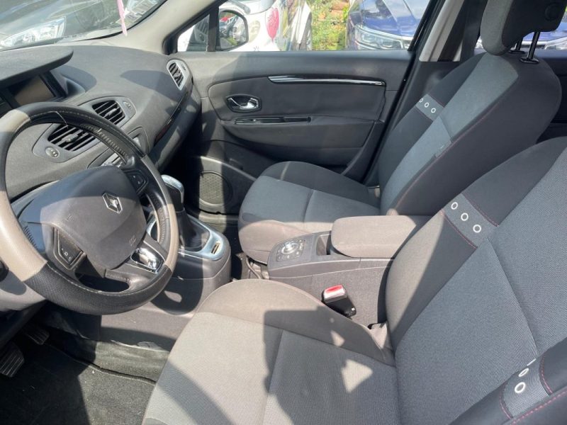 RENAULT SCENICIII 1.5 DCI 110 EXPRESSION EDC 2013