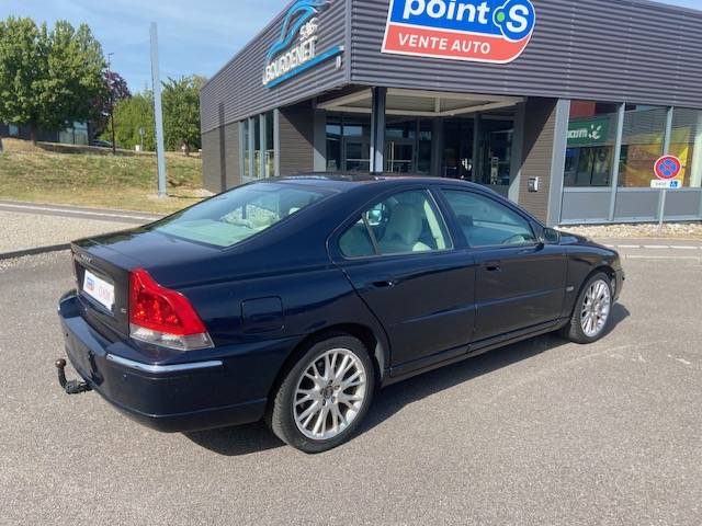 VOLVO S60 2.4L 170 KINETIC BOITE AUTO 5 CYL 2005 HAUT DAE GAMME