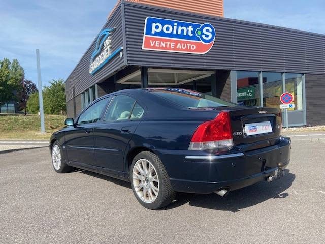 VOLVO S60 2.4L 170 KINETIC BOITE AUTO 5 CYL 2005 HAUT DAE GAMME