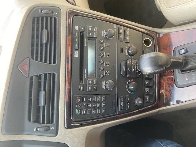 VOLVO S60 2.4L 170 KINETIC BOITE AUTO 5 CYL 2005 HAUT DAE GAMME