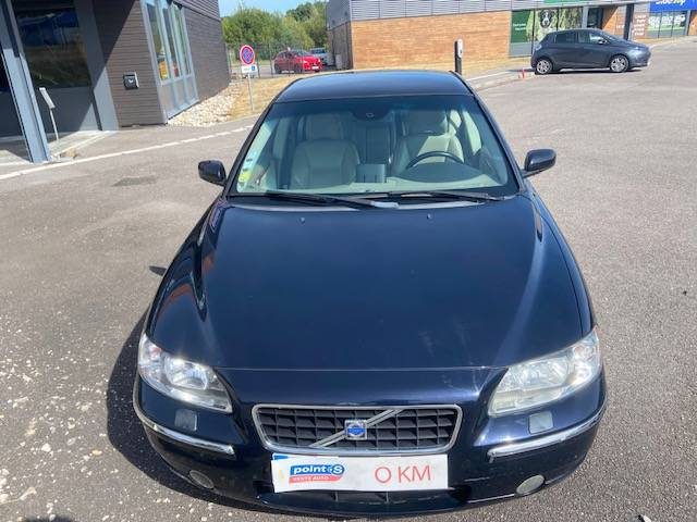 VOLVO S60 2.4L 170 KINETIC BOITE AUTO 5 CYL 2005 HAUT DAE GAMME