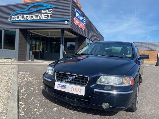 VOLVO S60 2.4L 170 KINETIC BOITE AUTO 5 CYL 2005 HAUT DAE GAMME