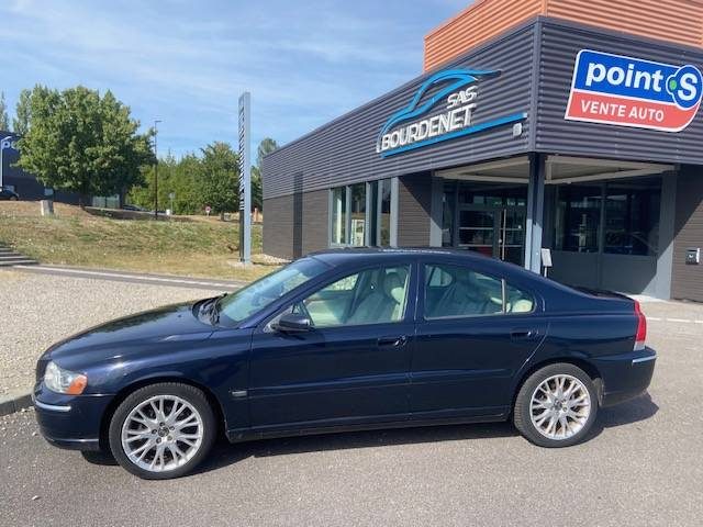 VOLVO S60 2.4L 170 KINETIC BOITE AUTO 5 CYL 2005 HAUT DAE GAMME
