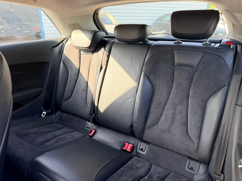 AUDI A3  2.0 TDI 150 AMBITION LUXE S TRONIC 116MKM