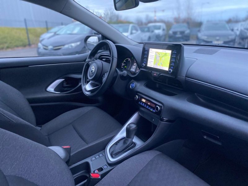 TOYOTA YARIS IV 1.5 HYBRID 116h BUSINESS
