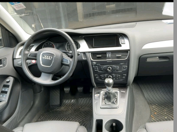 AUDI A4  3.2 V6 FSI QUATTRO AMBITION 2009 - 51365 KM