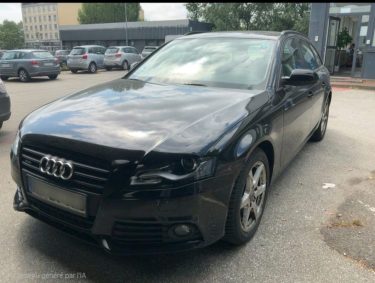 AUDI A4  3.2 V6 FSI QUATTRO AMBITION 2009 - 51365 KM