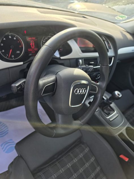 AUDI A4  3.2 V6 FSI QUATTRO AMBITION 2009 - 52386 KM