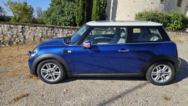MINI COOPER F56 1.6I 122CH CHILI RADAR AR TOIT PANO CLIM AUTO