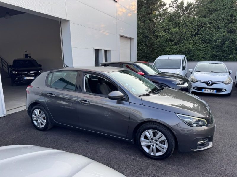 PEUGEOT 308 II 1.2 110cv  ALLURE / DISTRIBUTION NEUF / GARANTIE 