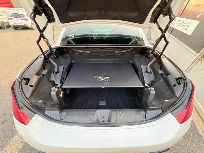 PEUGEOT 308 CC 2.0 HDI 163 WHITE AND BLACK EDITION 