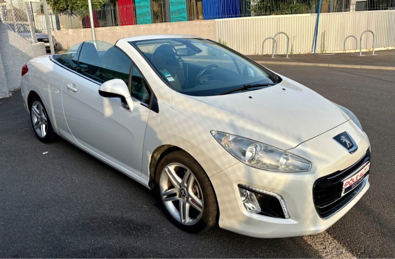 PEUGEOT 308 CC 2.0 HDI 163 WHITE AND BLACK EDITION 