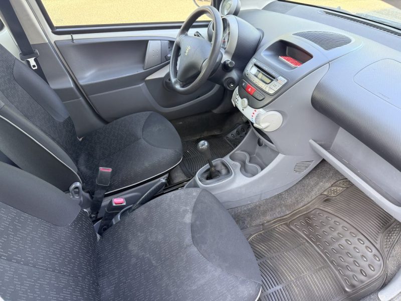 PEUGEOT 107 1.0E 12V URBAN 