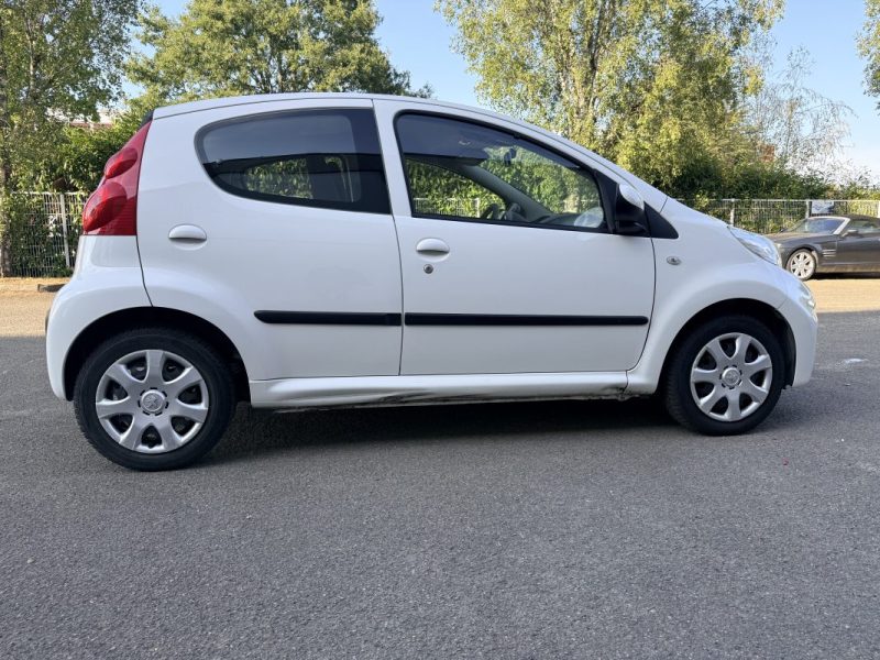 PEUGEOT 107 1.0E 12V URBAN 
