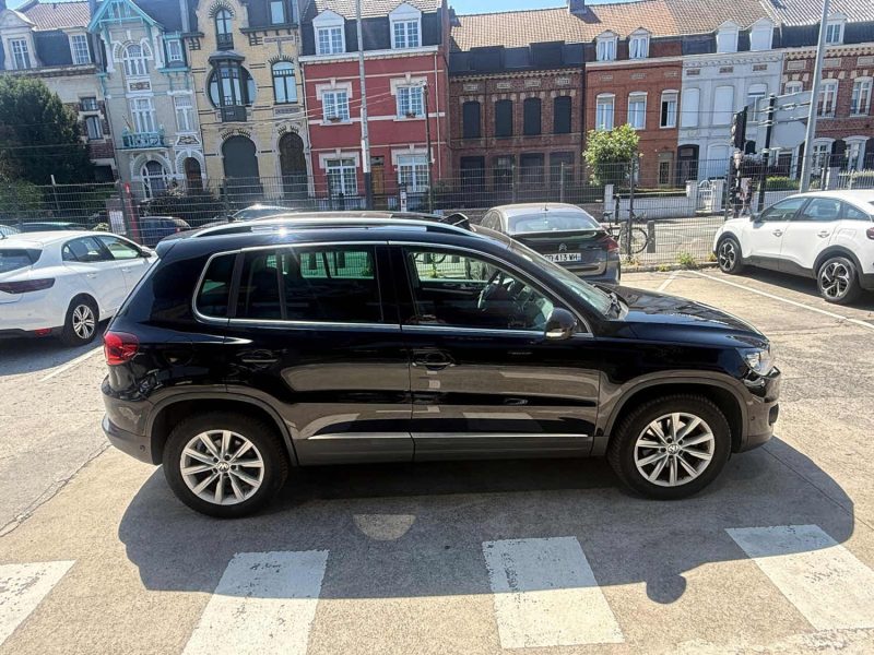 VOLKSWAGEN TIGUAN CARAT 4 MOTION 2.0 TDI 140cv BLUEMOTION DSG7 - CAMERA/T.O/GPS/CUIr