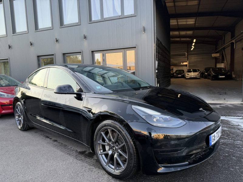 TESLA MODEL 3 STANDARD PLUS 2021