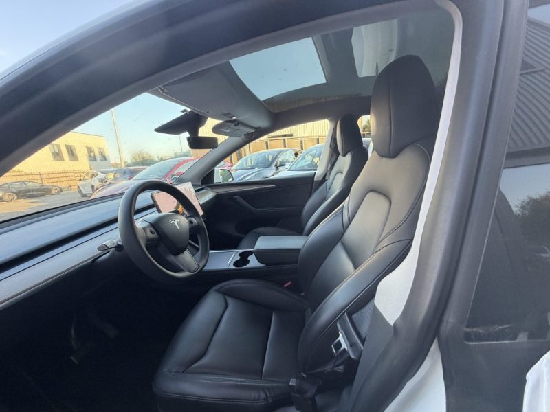 TESLA MODEL Y STANDARD RWD 2023
