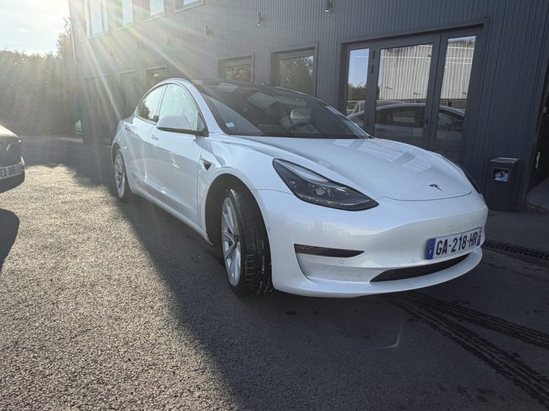 TESLA MODEL 3  GRANDE AUTONOMIE 2021