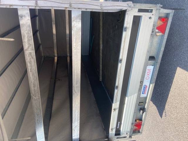 BRENDERUP MT  2024 3.5 T 4.20 M  5.50 M 2.0 M AVEC BACHE 185. M 