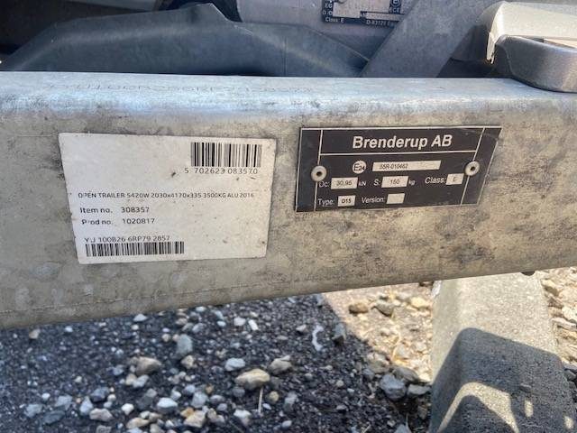 BRENDERUP MT  2024 3.5 T 4.20 M  5.50 M 2.0 M AVEC BACHE 185. M 