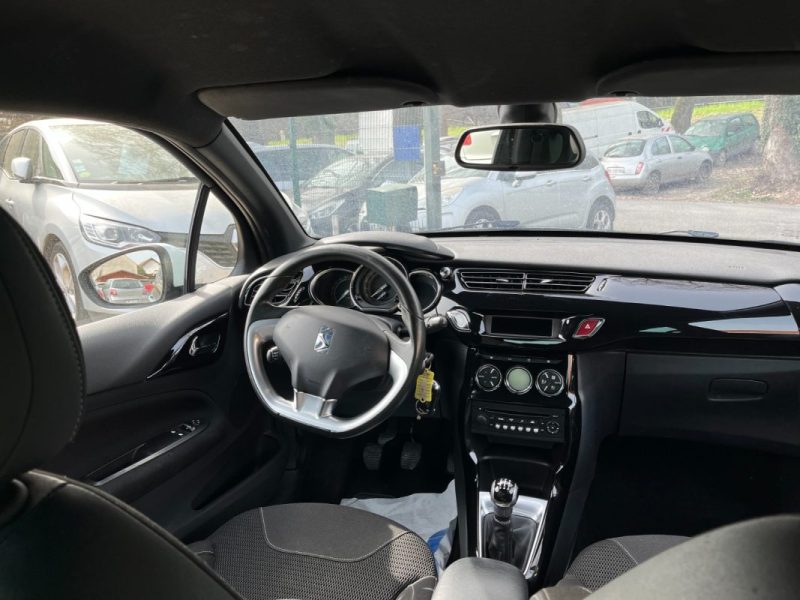 CITROEN DS3  2011