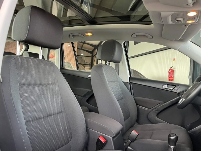 🚗 VOLKSWAGEN TIGUAN 1.4 TSI 125 Ch 🌞 Toit ouvrant 📡 Radars de recul ❄️ Climatisation