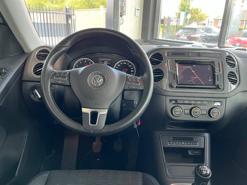 🚗 VOLKSWAGEN TIGUAN 1.4 TSI 125 Ch 🌞 Toit ouvrant 📡 Radars de recul ❄️ Climatisation