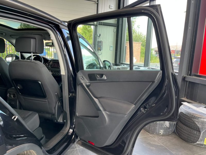 🚗 VOLKSWAGEN TIGUAN 1.4 TSI 125 Ch 🌞 Toit ouvrant 📡 Radars de recul ❄️ Climatisation