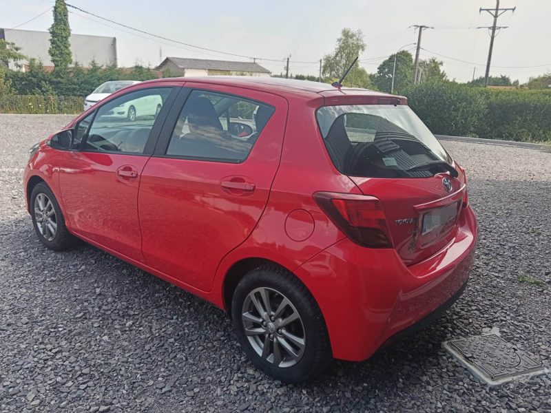 TOYOTA YARIS 1.0 VVTI 69 TENDANCE 1ère Main  CLIM / USB / AUX / CT OK -6 MOIS