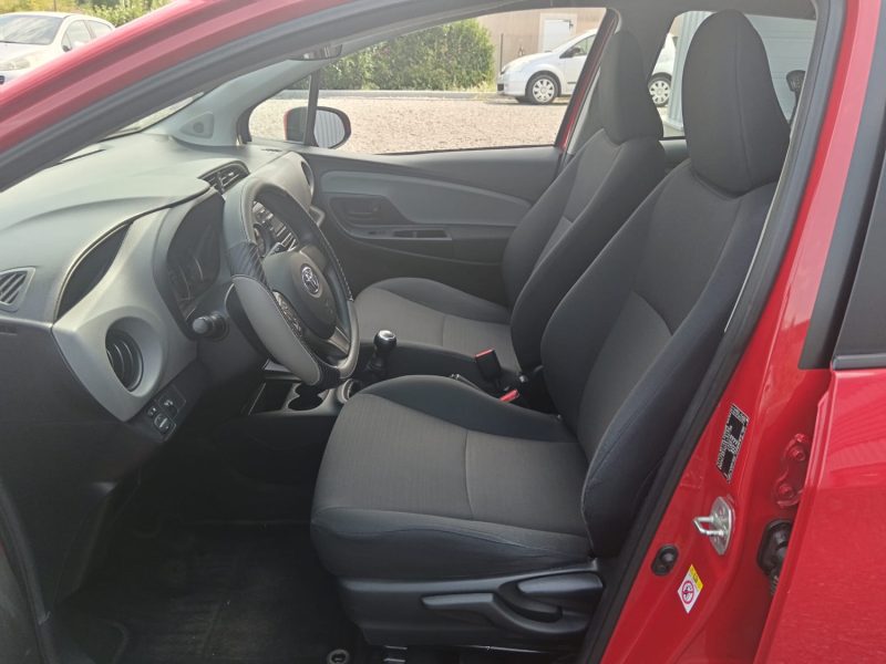 TOYOTA YARIS 1.0 VVTI 69 TENDANCE 1ère Main  CLIM / USB / AUX / CT OK -6 MOIS