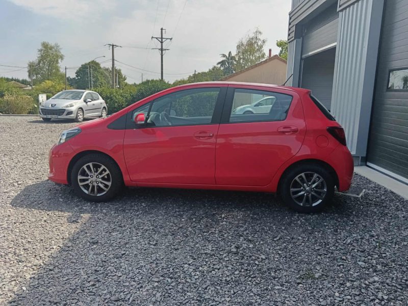 TOYOTA YARIS 1.0 VVTI 69 TENDANCE 1ère Main  CLIM / USB / AUX / CT OK -6 MOIS