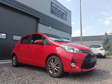 TOYOTA YARIS 1.0 VVTI 69 TENDANCE 1ère Main  CLIM / USB / AUX / CT OK -6 MOIS