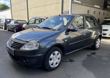 DACIA LOGAN LAUREATE 1.2 i 75 CV 