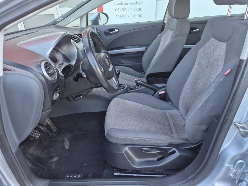 SEAT LEON 1.6 TDI 105 STYLE 2010