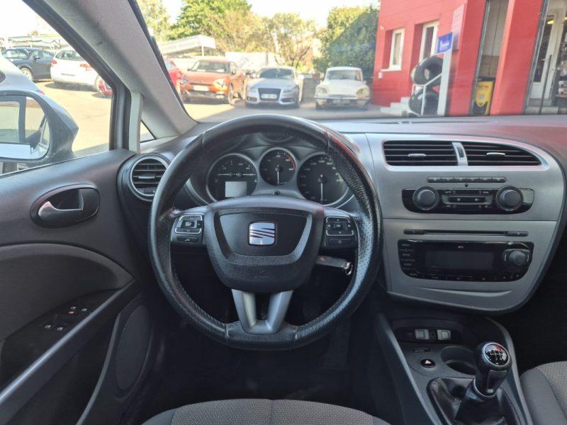 SEAT LEON 1.6 TDI 105 STYLE 2010