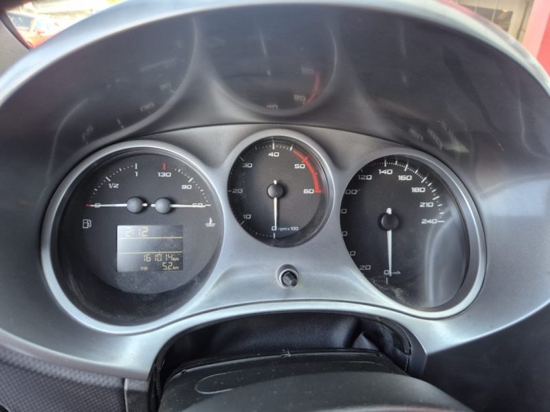 SEAT LEON 1.6 TDI 105 STYLE 2010