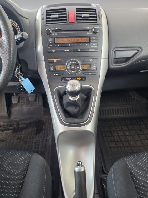 Toyota Auris 1.33 VVT-i 99 ch Très bel état Garantie 12Mois